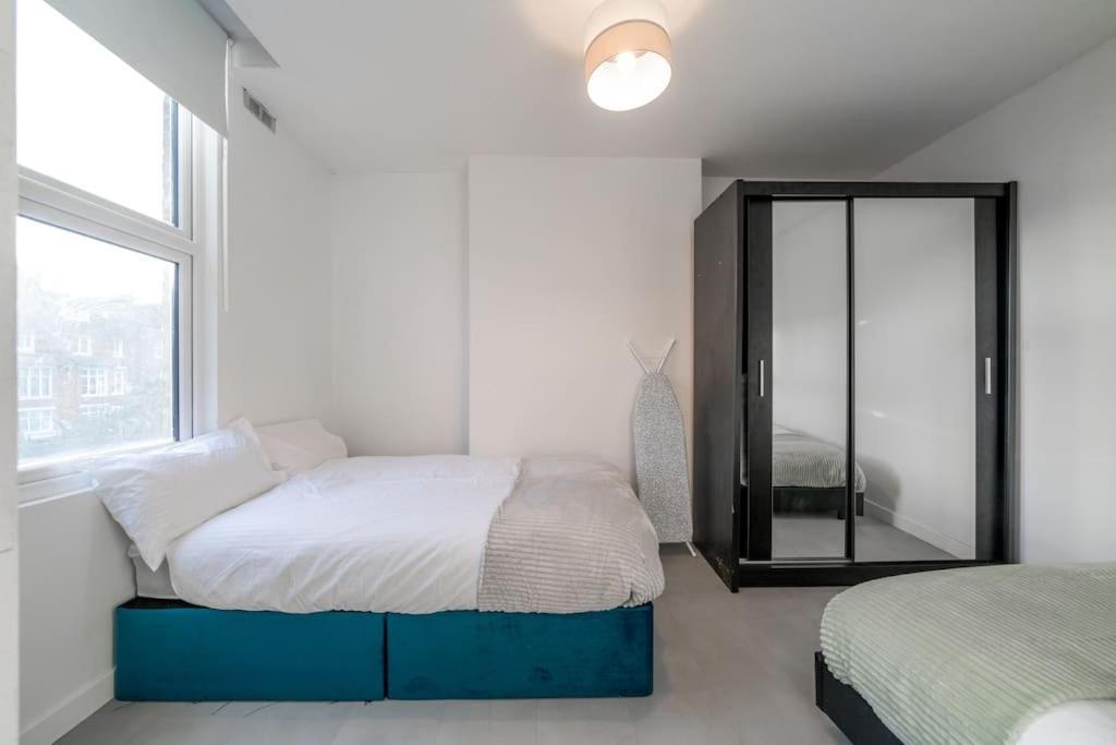 New 3Bed Stylish Apartment With Amazing Transport London Exterior photo